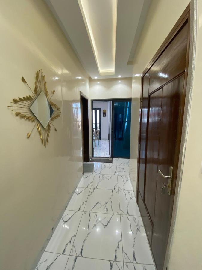 Апартаменты Chez El Hadji Et Hamidou Дакар Экстерьер фото